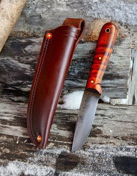 ***Available To Purchase Now***  John Deere ®  Special Edition Small Hunter Knife