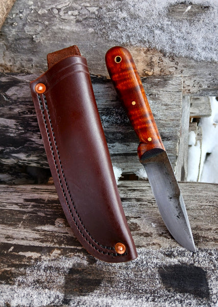 ***Available To Purchase Now***  John Deere ®  Special Edition Small Hunter Knife