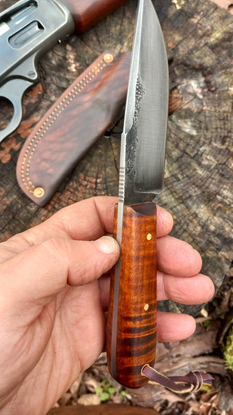 ****Available To Purchase Now**** Limited Run Mid Size Frontier Knife With Added Features