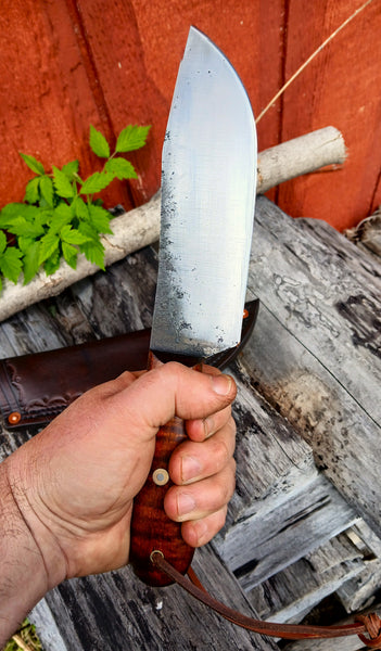 ****Available To Purchase Now**** The Western Plains Trail Knife In Gunstock Tiger Maple