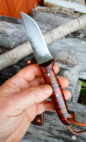 ***Available To Purchase Now***John Deere ® Special Edition, Small Hunter Belt Knife