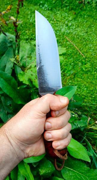***Available To Purchase Now**** Bushcraft Knife With Survival Leather Sheath And Fero Rod