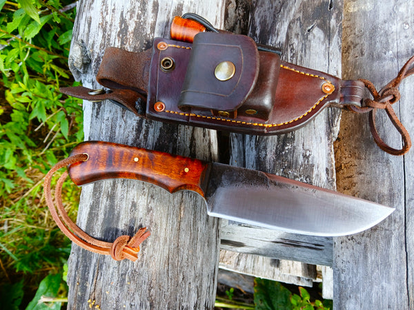 ***Available To Purchase Now**** Bushcraft Knife With Survival Leather Sheath And Fero Rod