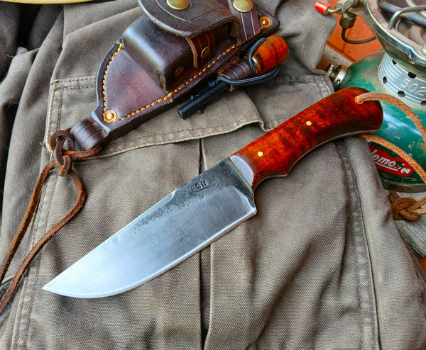 ***Available To Purchase Now**** Bushcraft Knife With Survival Leather Sheath And Fero Rod