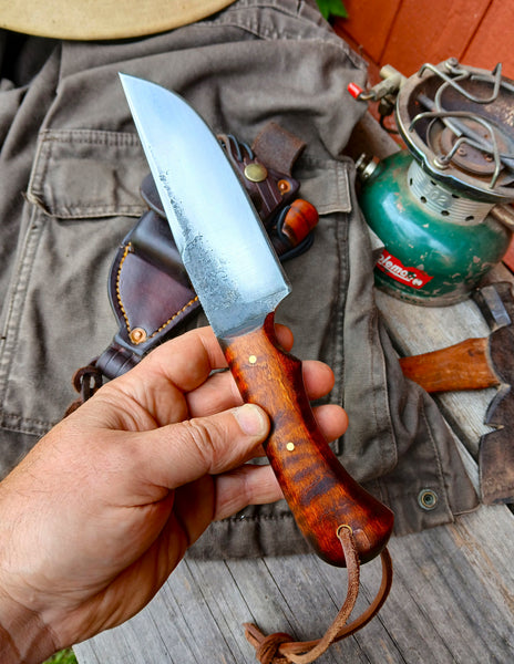 ***Available To Purchase Now**** Bushcraft Knife With Survival Leather Sheath And Fero Rod